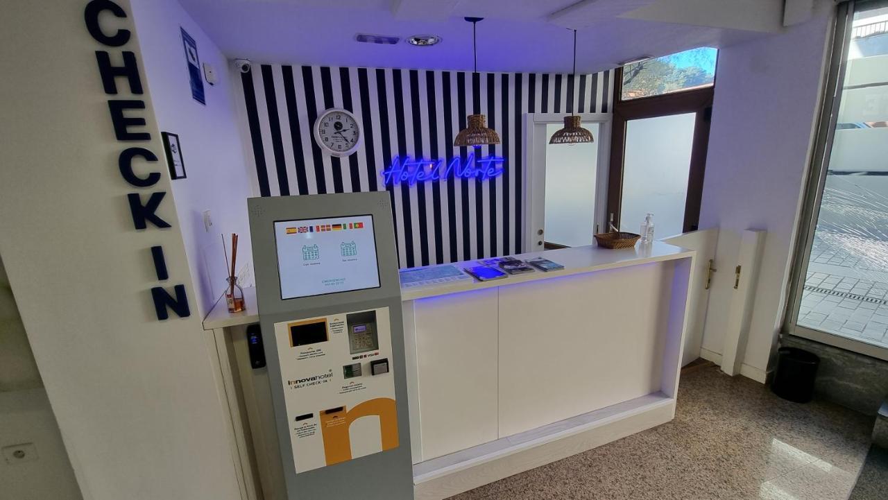 诺特酒店 扎鲁亚斯 外观 照片